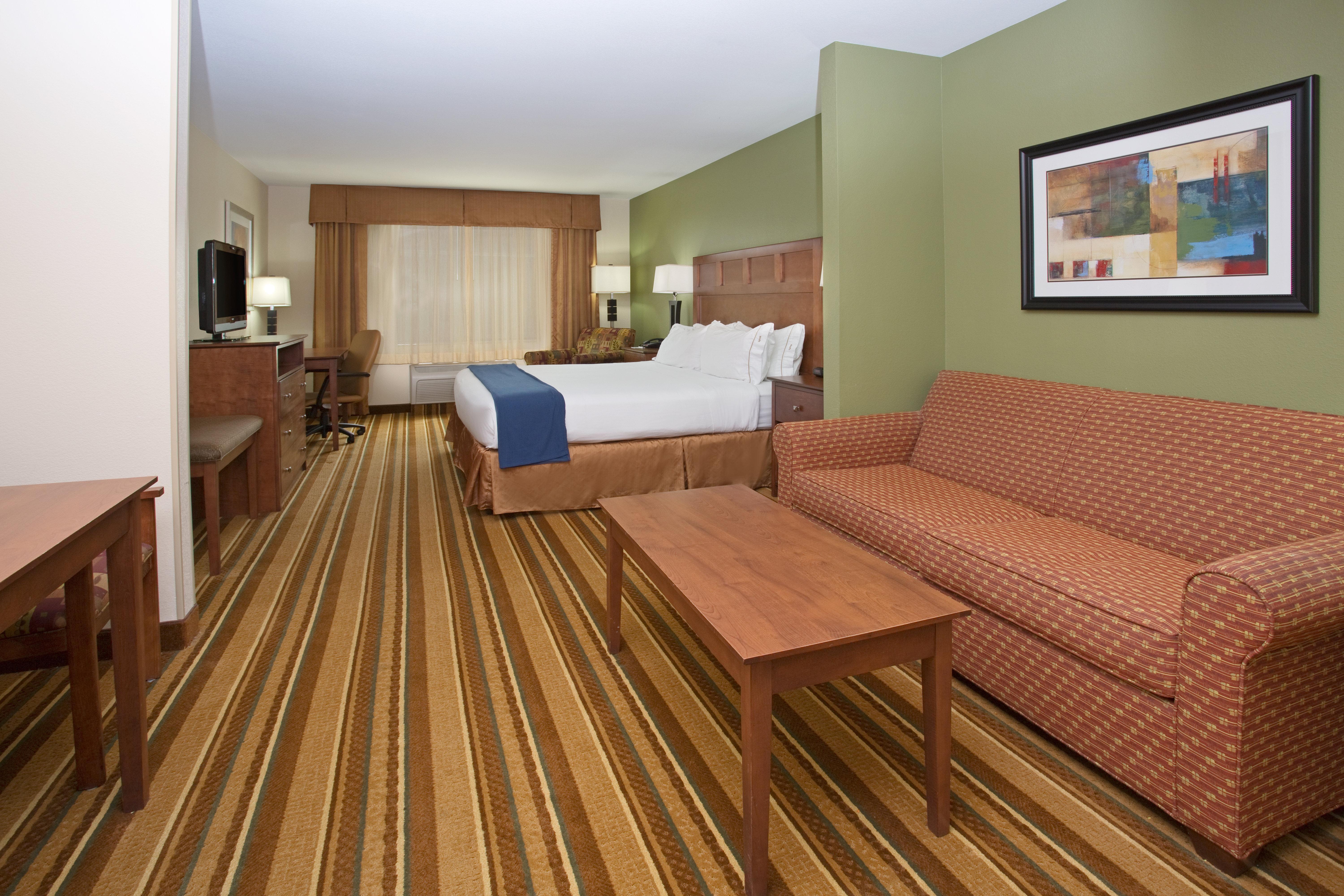 Holiday Inn Express And Suites Los Alamos Entrada Park By Ihg Exterior photo