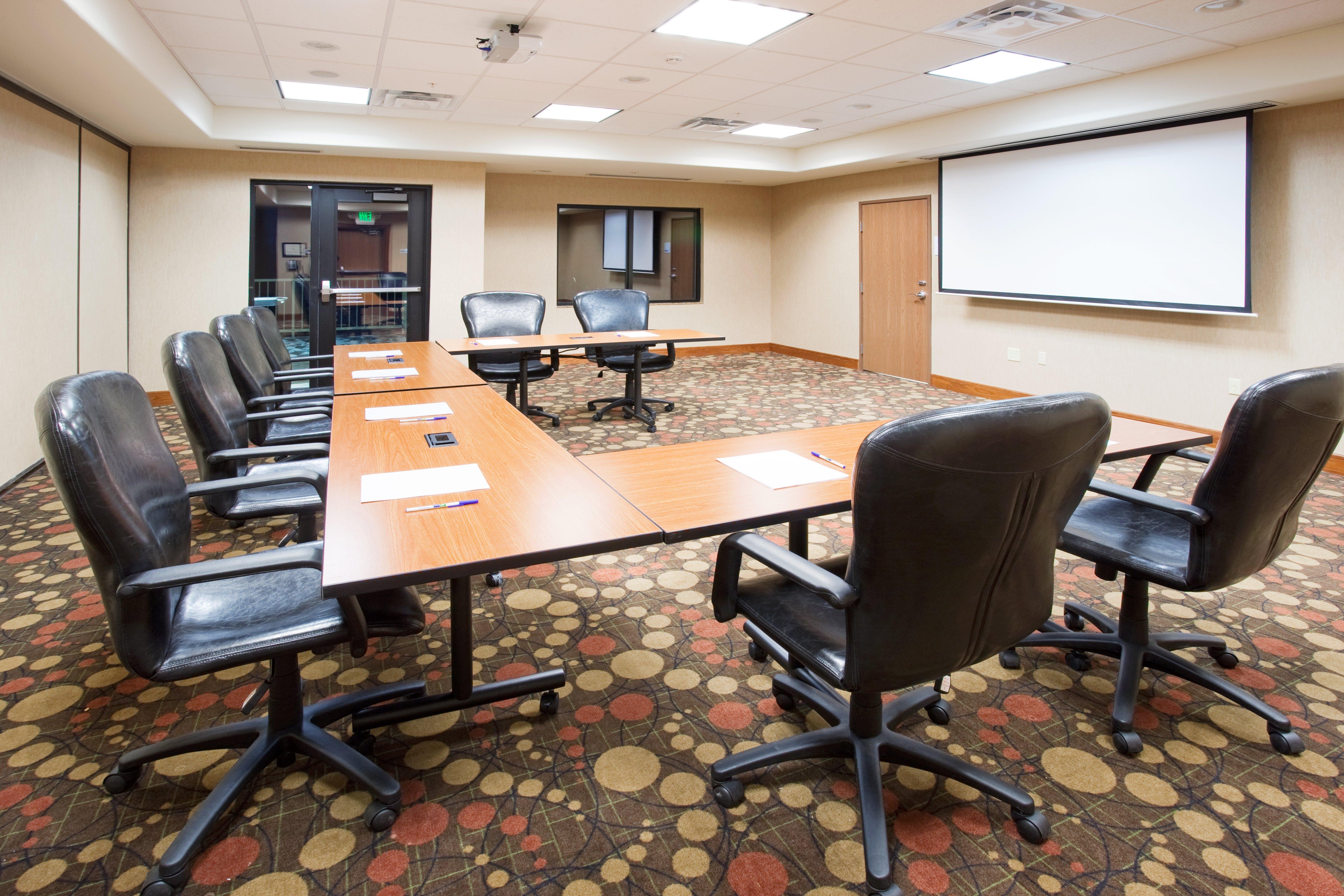 Holiday Inn Express And Suites Los Alamos Entrada Park By Ihg Exterior photo