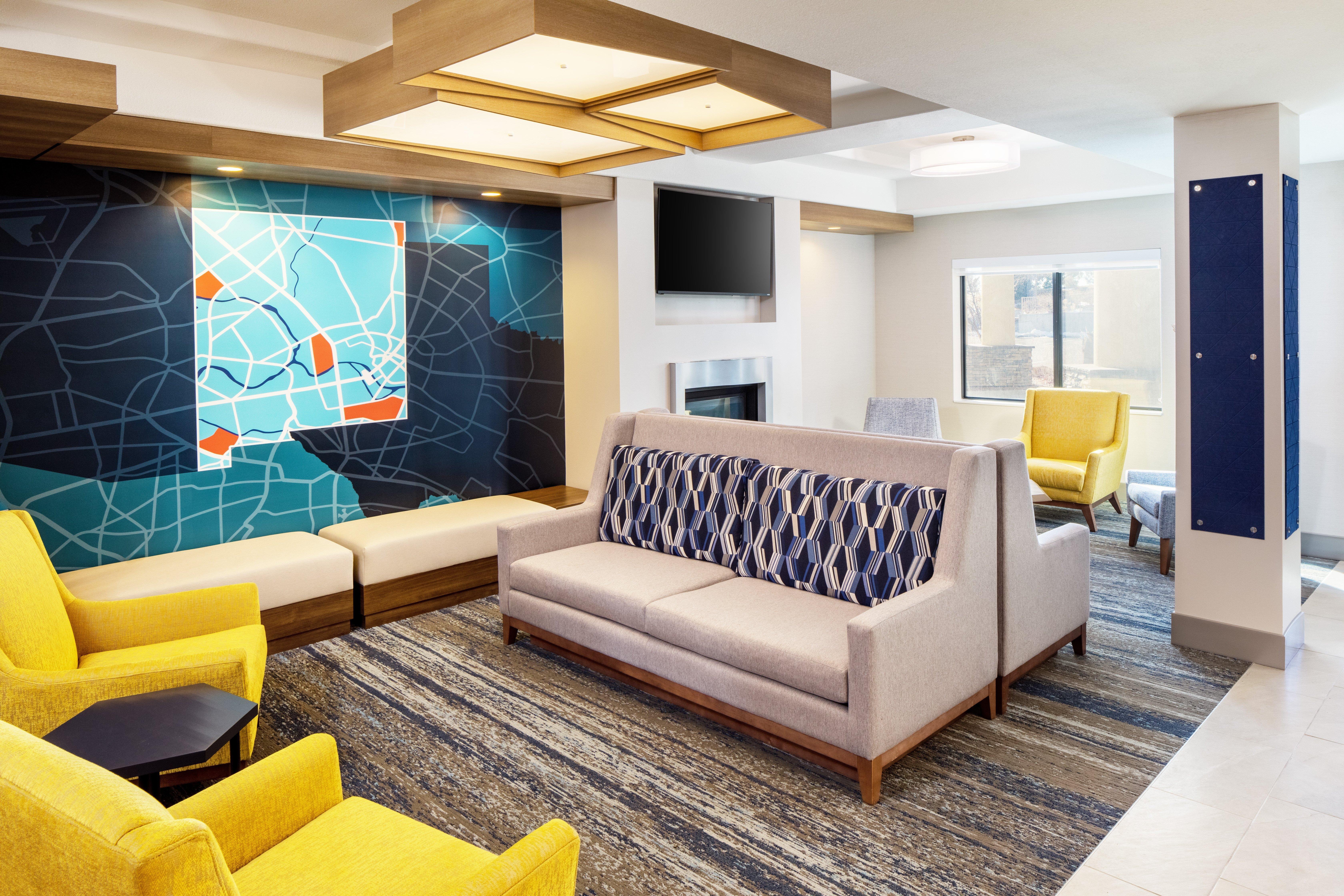 Holiday Inn Express And Suites Los Alamos Entrada Park By Ihg Exterior photo